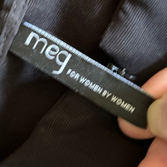 Meg 70’s Jumpsuit - Picture 7 of 13